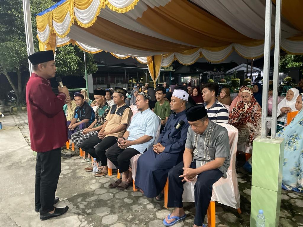 Anggota DPRD Kota Pekanbaru Ali Suseno yang melaksanakan penyebarluasan Perda